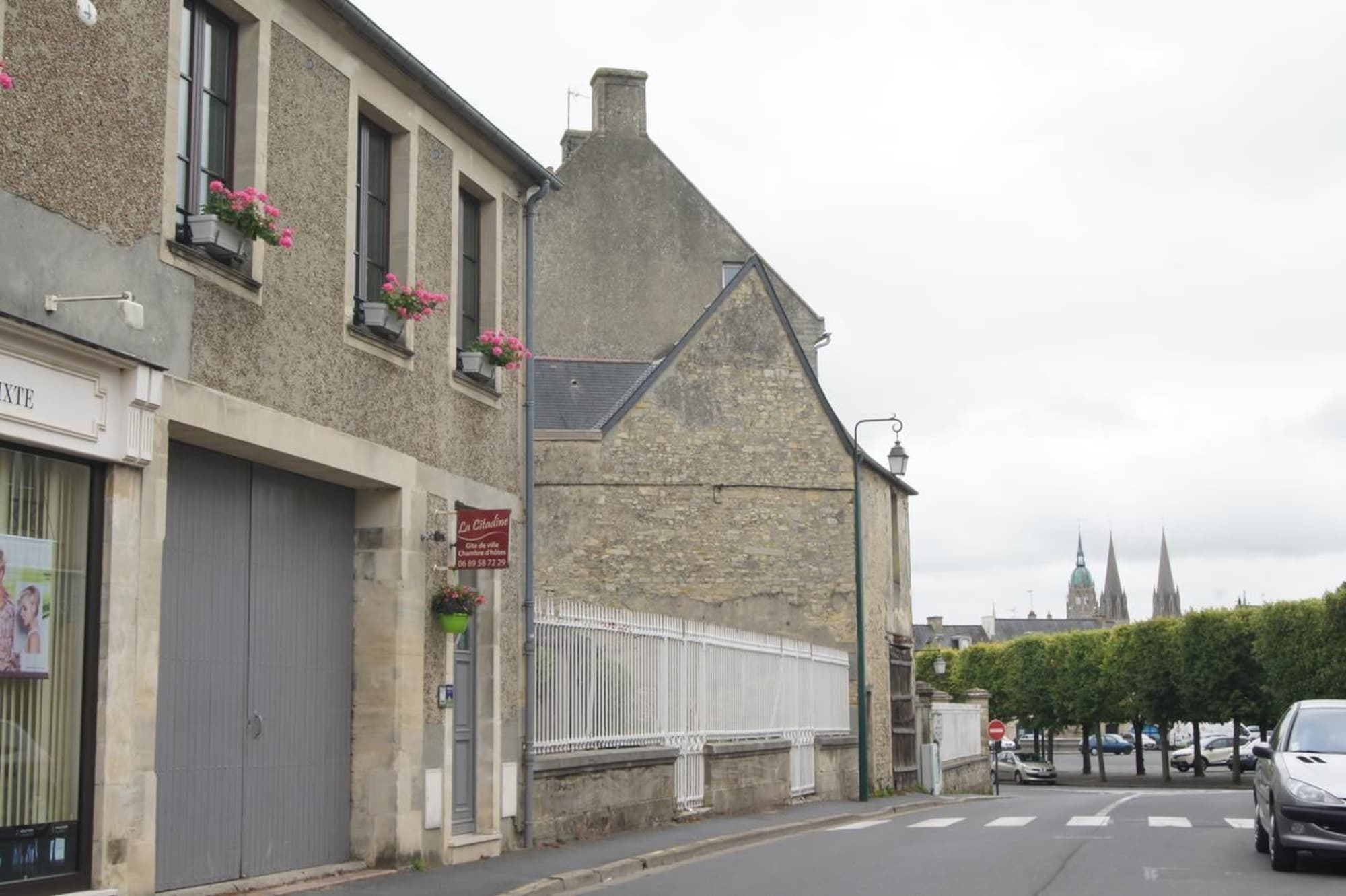 La Citadine Apartment Bayeux Bagian luar foto